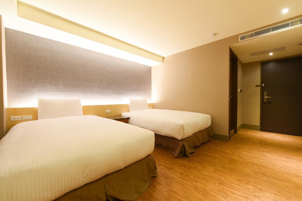 Hotel Simple Life Kaohsiung Zewnętrze zdjęcie