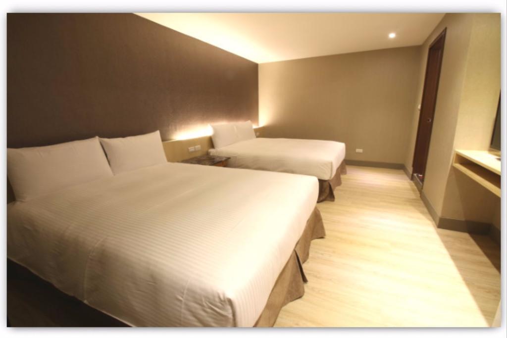 Hotel Simple Life Kaohsiung Zewnętrze zdjęcie