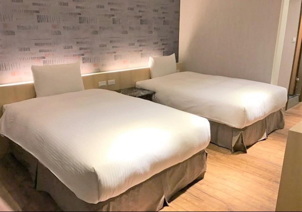 Hotel Simple Life Kaohsiung Zewnętrze zdjęcie