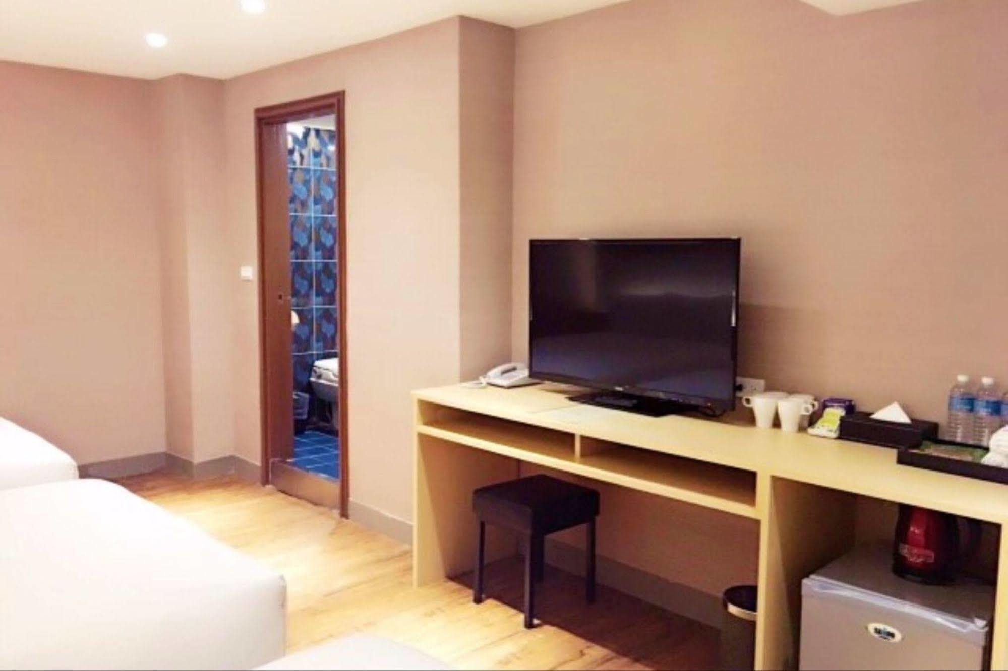Hotel Simple Life Kaohsiung Zewnętrze zdjęcie